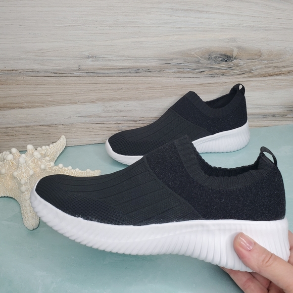 Qupid Shoes - NEW Black Triad Knit Slip On Sneaker